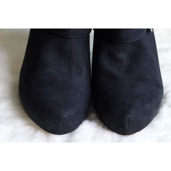 EUC Aldo Black Buckle Heel Boots - Picture 10 of 16